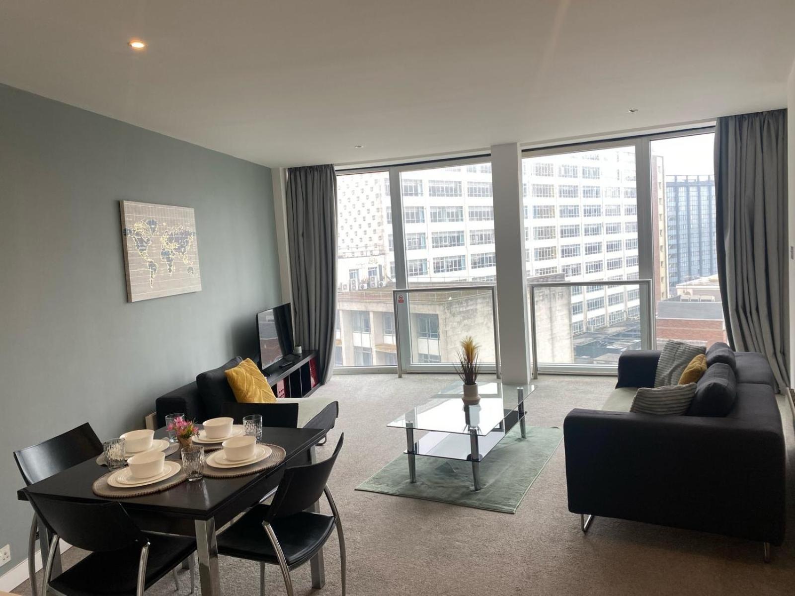 Centre, 1-bedroom * Birmingham